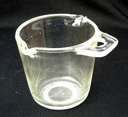 Jug with two pouring lips